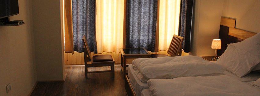 Hotel Kasdar Ladakh Лех Экстерьер фото